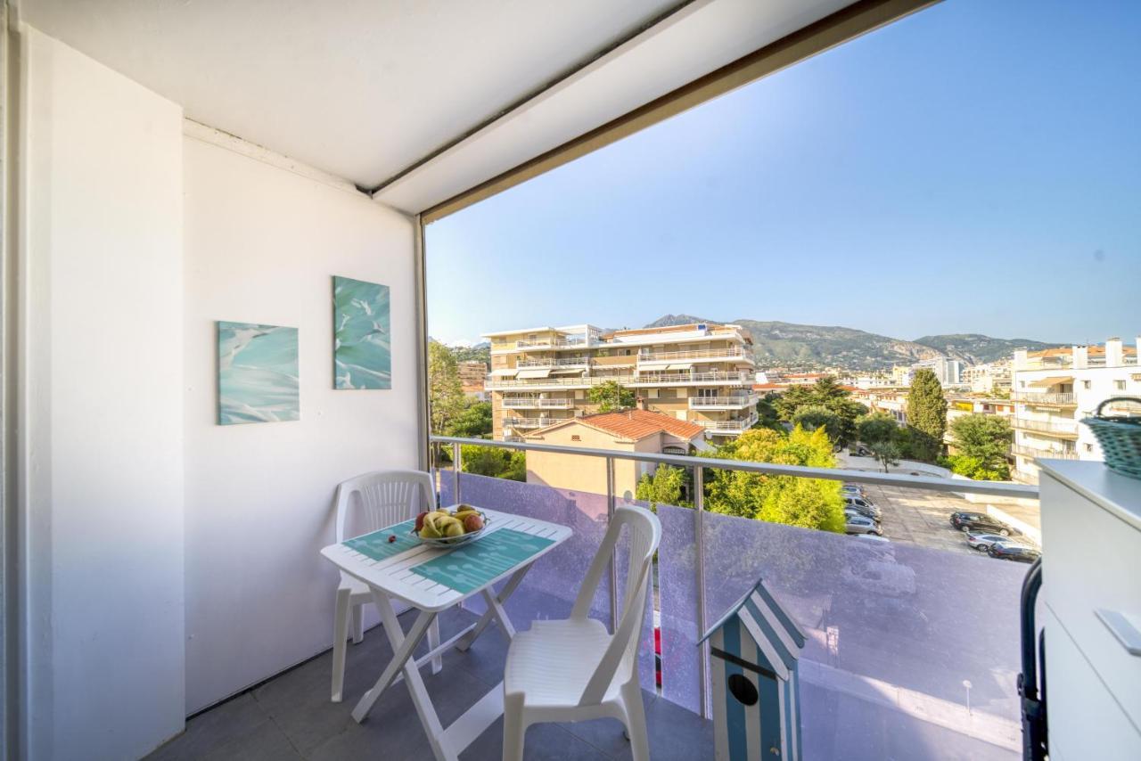 Blue Beach Roquebrune-Cap-Martin Exterior photo